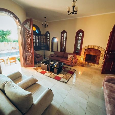 Tunis Palace - Al Fayyūm Eksteriør billede