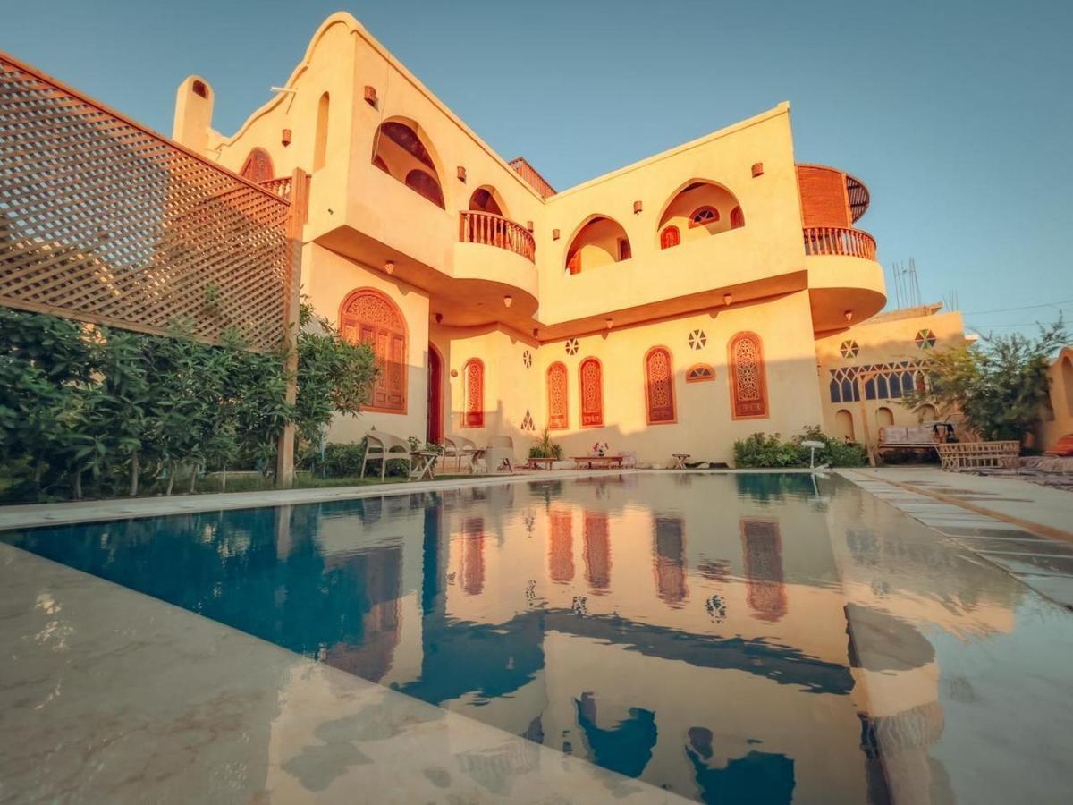 Tunis Palace - Al Fayyūm Eksteriør billede